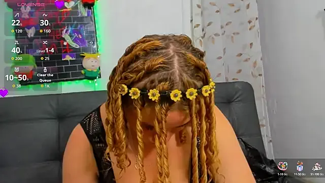 Cherrysweetyx from StripChat is Freechat