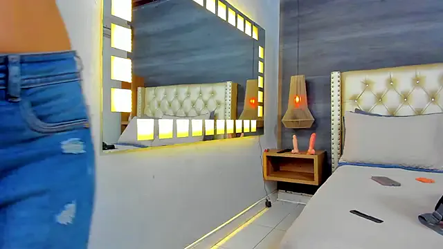 chihiro02 from StripChat is Freechat