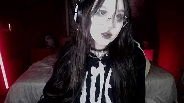 chloe_crystall_killer from StripChat is Freechat