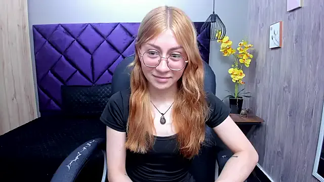 Girls: try live performances with matured performers, from dancing to quirks, in a variety of beautiful sex cams.