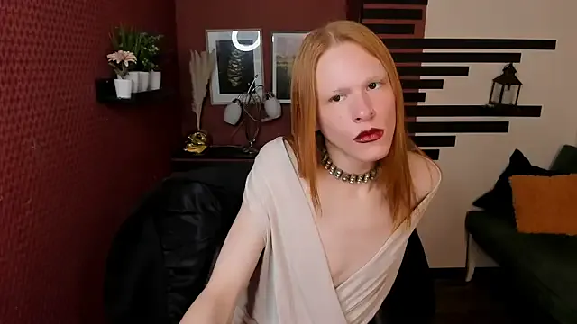 ChloeValentinee from StripChat is Freechat