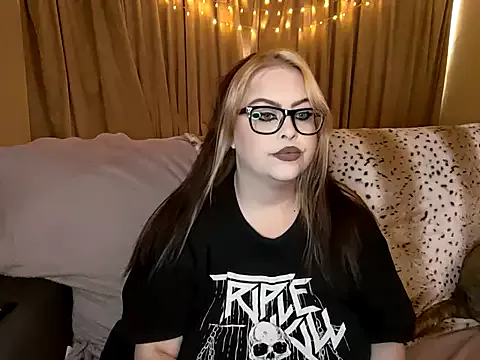 ChubbyBubs from StripChat