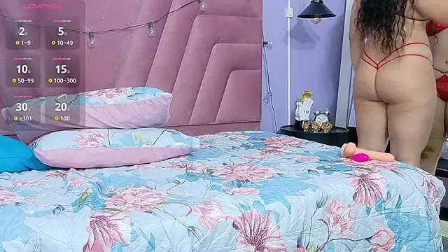 chubbykinkyygirl from StripChat is Freechat