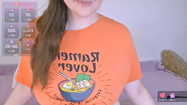 ChubbyMaia from StripChat