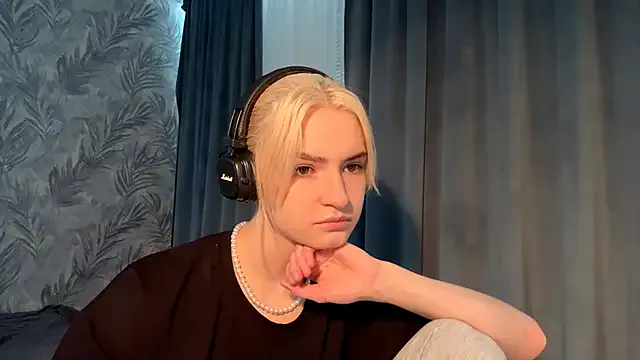 Cindi_Jacobs from StripChat is Freechat