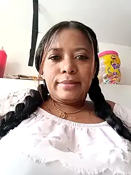 cindy_damm from StripChat is Freechat