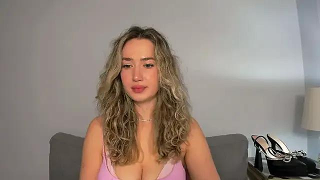 CindyKissable from StripChat is Freechat