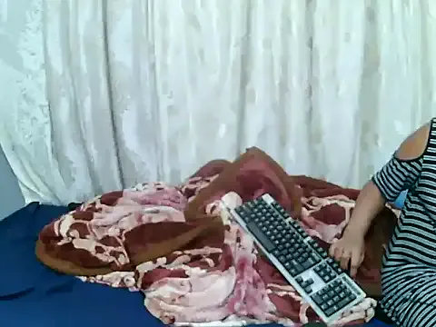 CindyX90 from StripChat is Freechat