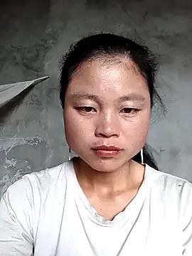 clara-cute from StripChat is Freechat