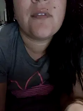 Clara_Arg from StripChat is Freechat