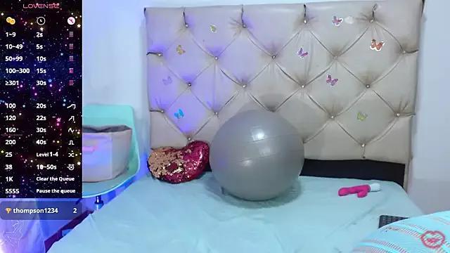 Girls: try live performances with matured performers, from dancing to quirks, in a variety of beautiful sex cams.