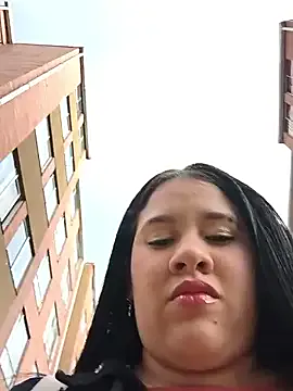 Cloe_27 from StripChat is Freechat