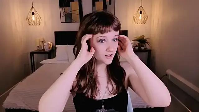 Clover_red from StripChat is Freechat