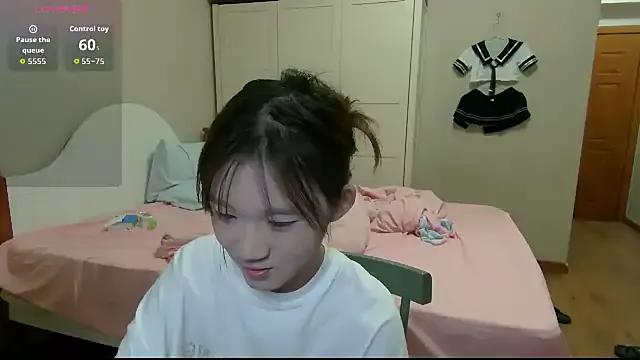 cn_pikaqiu from StripChat is Freechat