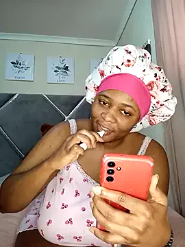 CocoBootyyy from StripChat