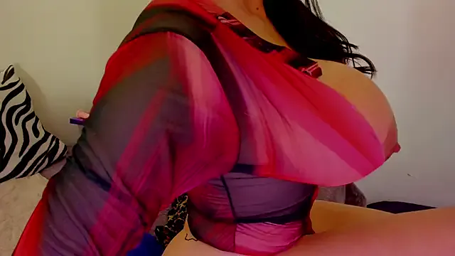 Conny_hot3 on StripChat 