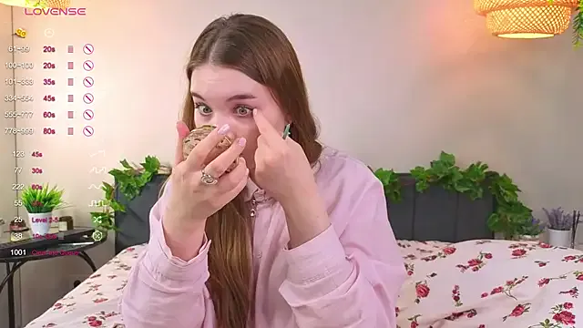 ConstanceHelms from StripChat