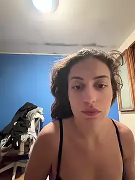 CoquineCharmeuse from StripChat