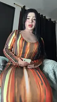 cowgirllyx from StripChat is Freechat