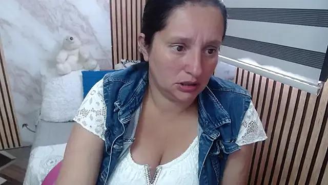 CristialJones_ from StripChat is Freechat