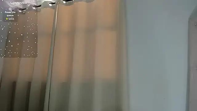 crystal_Frost from StripChat is Freechat