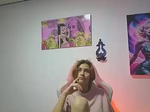 Girls: try live performances with matured performers, from dancing to quirks, in a variety of beautiful sex cams.