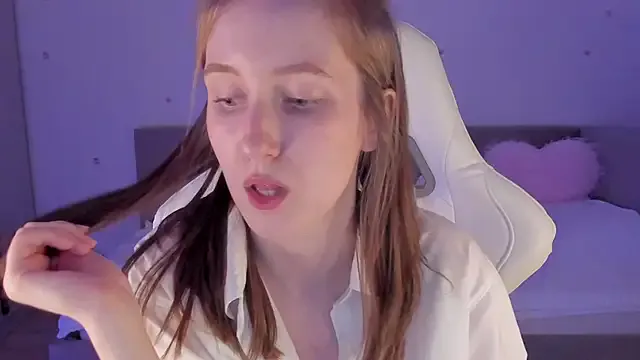 CrystalSoul_ from StripChat is Freechat