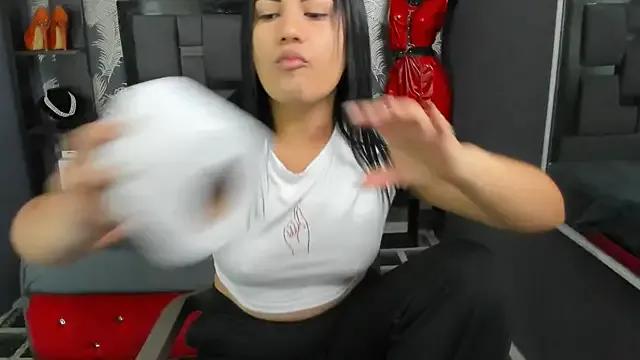 Girls: try live performances with matured performers, from dancing to quirks, in a variety of beautiful sex cams.