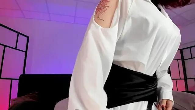 CurlyVixen from StripChat is Freechat