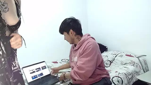 CurseLovers28 from StripChat is Freechat
