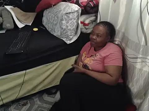 curveylover28 from StripChat is Freechat