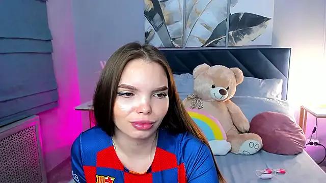 Curvy_Dynamite_ from StripChat is Freechat