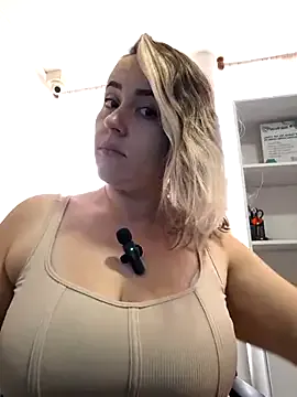 Girls: try live performances with matured performers, from dancing to quirks, in a variety of beautiful sex cams.