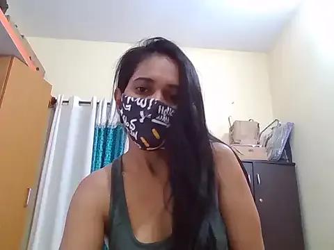 Curvyqueenz from StripChat is Freechat