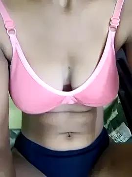 Cute-Rashmii from StripChat is Freechat