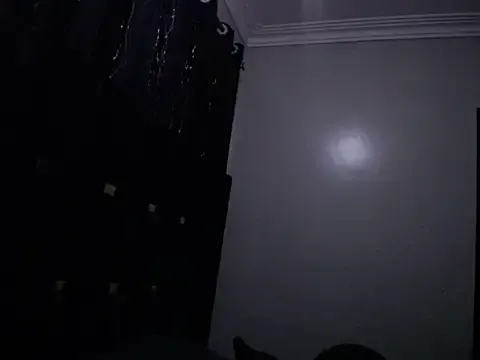 Cute_camilaa from StripChat is Freechat