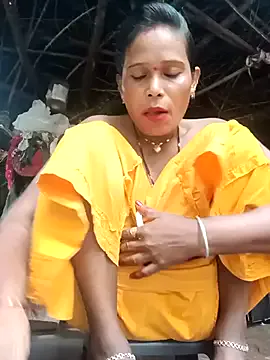 cute_diya_12 from StripChat is Freechat