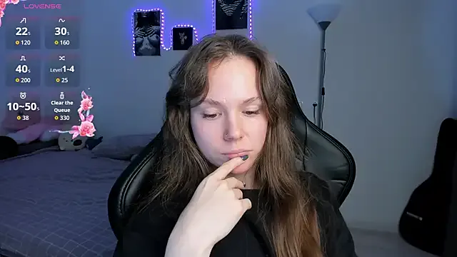 Girls: try live performances with matured performers, from dancing to quirks, in a variety of beautiful sex cams.