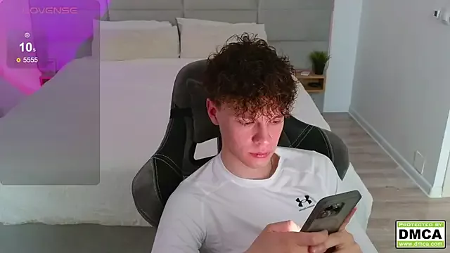 Girls: try live performances with matured performers, from dancing to quirks, in a variety of beautiful sex cams.