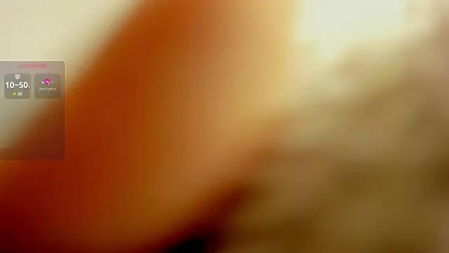 cutie_sarax1 from StripChat is Freechat