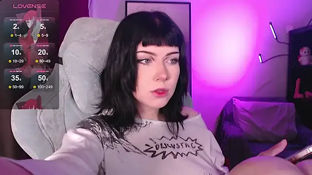 Girls: try live performances with matured performers, from dancing to quirks, in a variety of beautiful sex cams.