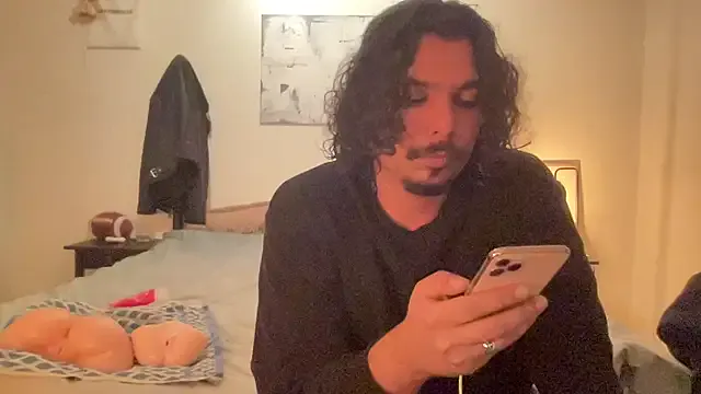 daddyvibes from StripChat is Freechat