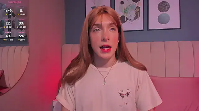 DaimondPink from StripChat is Freechat