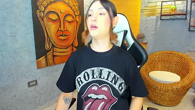 DakotaRussell_ from StripChat is Freechat