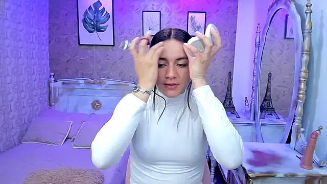 Girls: try live performances with matured performers, from dancing to quirks, in a variety of beautiful sex cams.