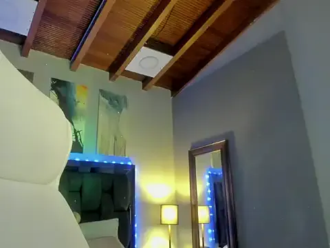 Girls: try live performances with matured performers, from dancing to quirks, in a variety of beautiful sex cams.