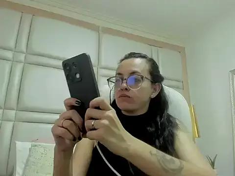 Girls: try live performances with matured performers, from dancing to quirks, in a variety of beautiful sex cams.