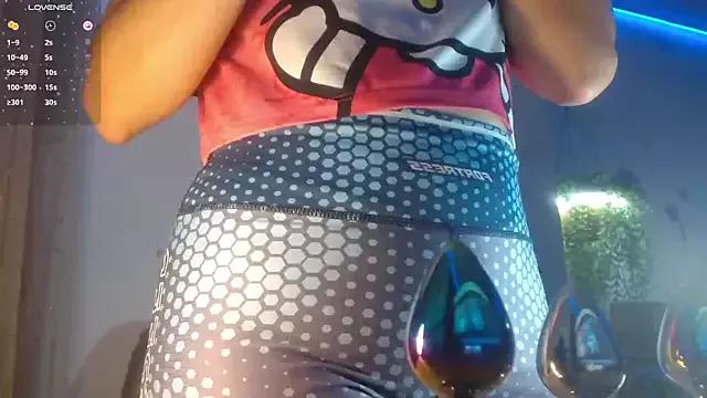 Girls: try live performances with matured performers, from dancing to quirks, in a variety of beautiful sex cams.