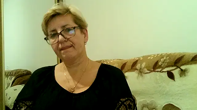 Dana4921 from StripChat is Freechat