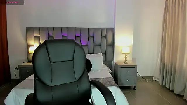 Danaa_Rouse from StripChat is Freechat